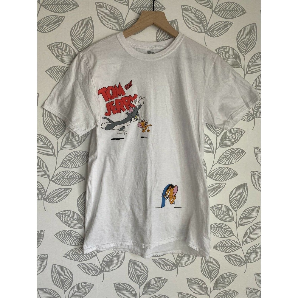 Tom & Jerry Vintage Cartoon Battle Chase T-shirt, Size - M
